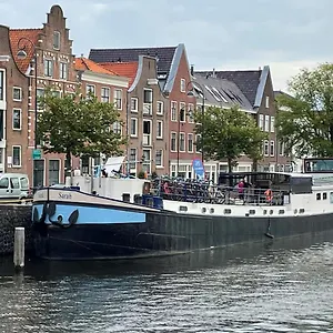 Hotelboot Sarah Holland